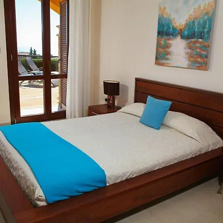 Villa Aphrodite Hills Junior Villas Junior Doo2 Air Conditioning Private Pool 3 Bedrooms P *